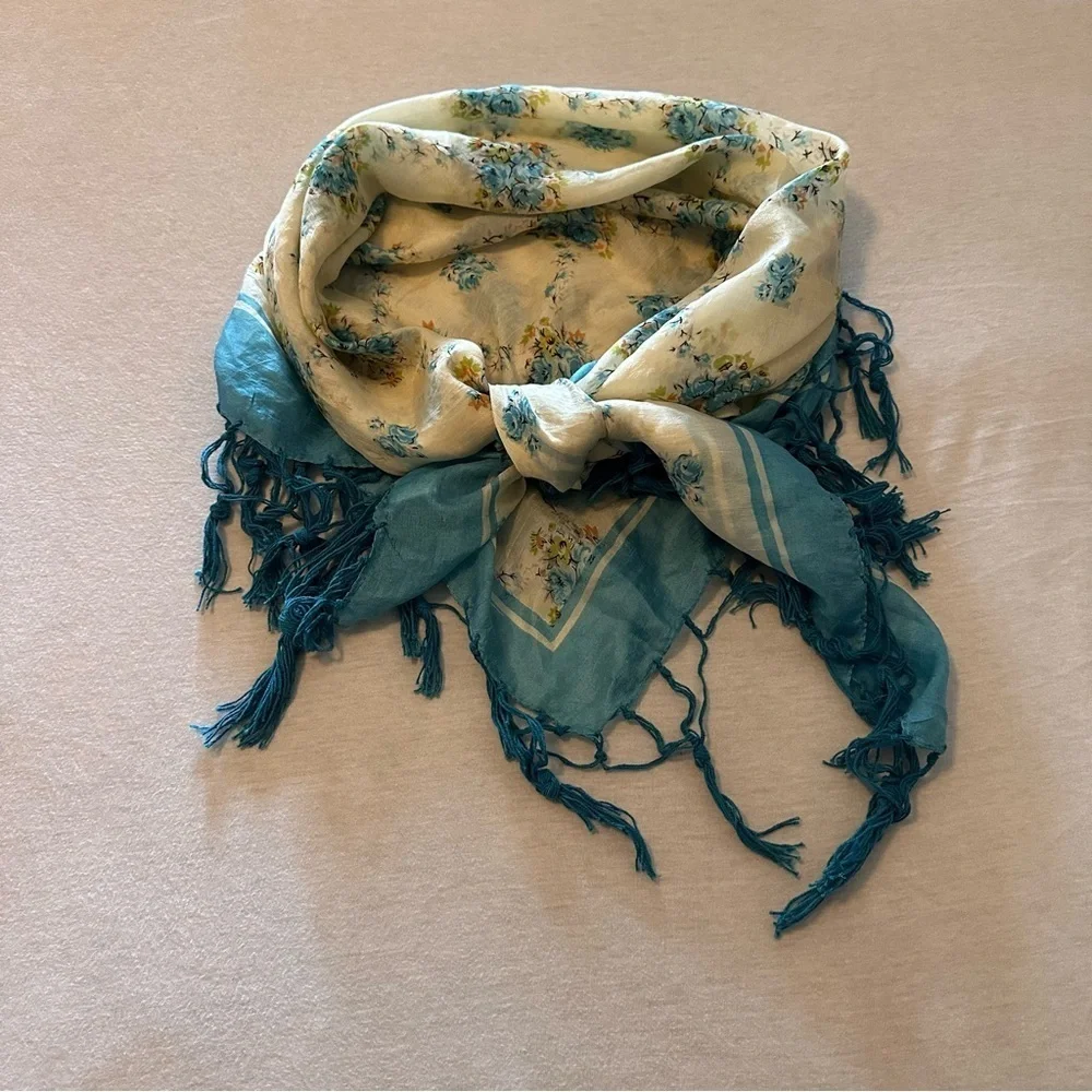 Dainty Silk Scarf Shawl Roses Blue Cream Cottagecore Fringe 39” x 41”